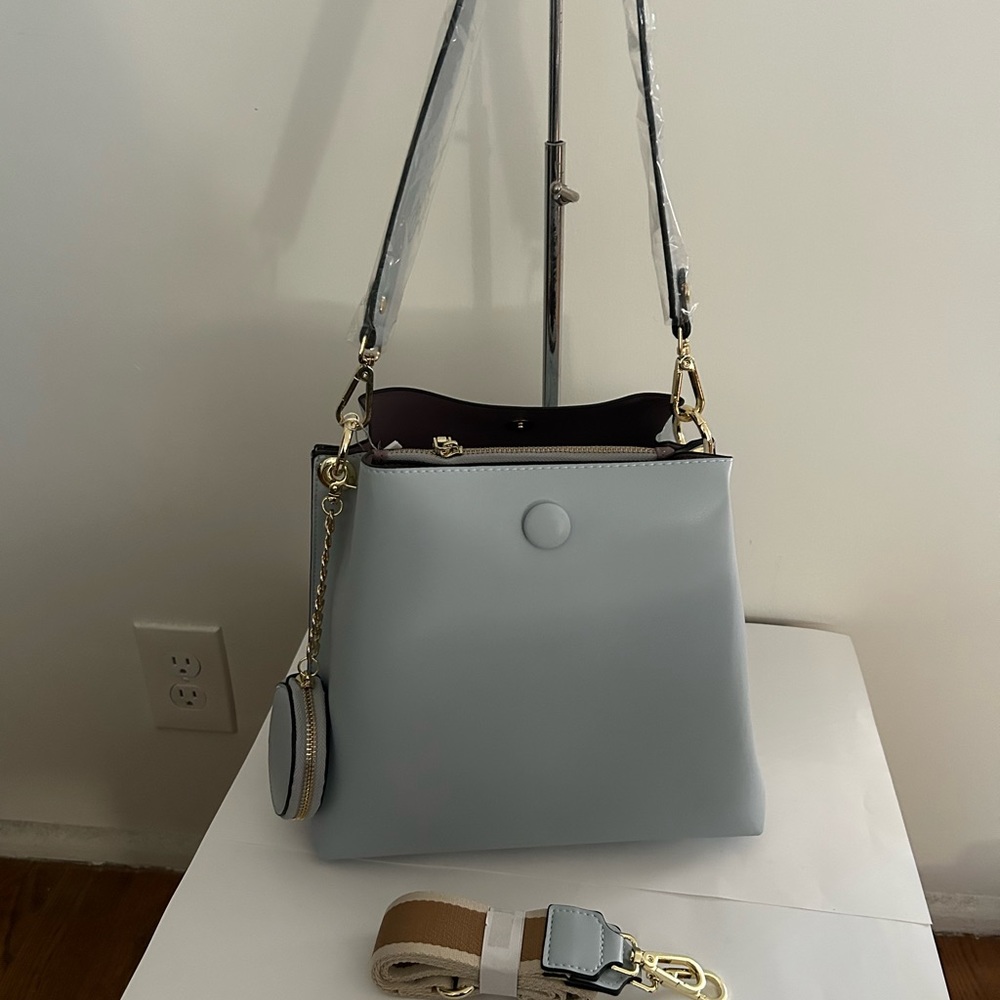 Hip shoulder bag with bonus coin wallet